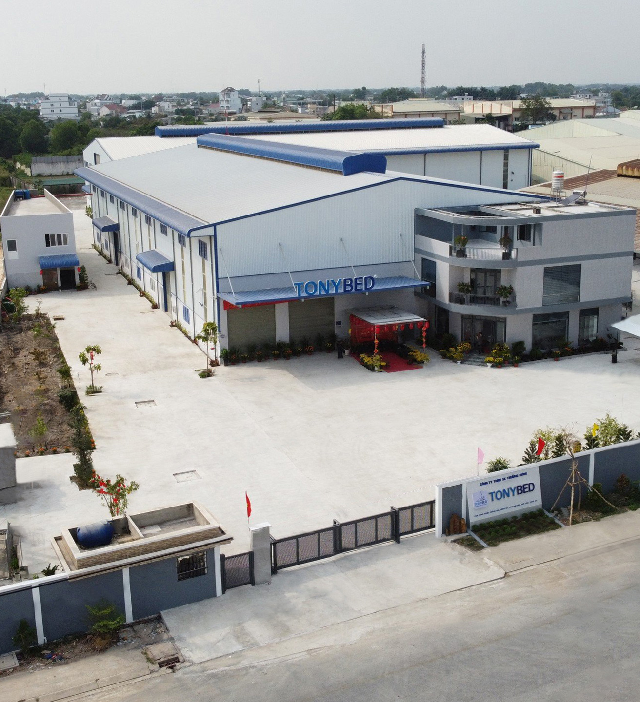 Giới thiệu 1 toan canh nha may tonybed 5 trieu usd
